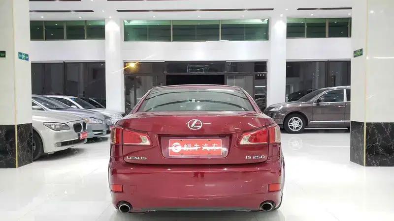 Lexus IS 2011 250 Sport Edition — миниатюра 6