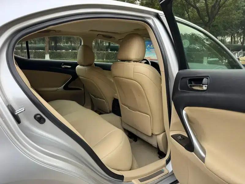 Lexus IS 2007 300 Dynamic Special Edition — миниатюра 20
