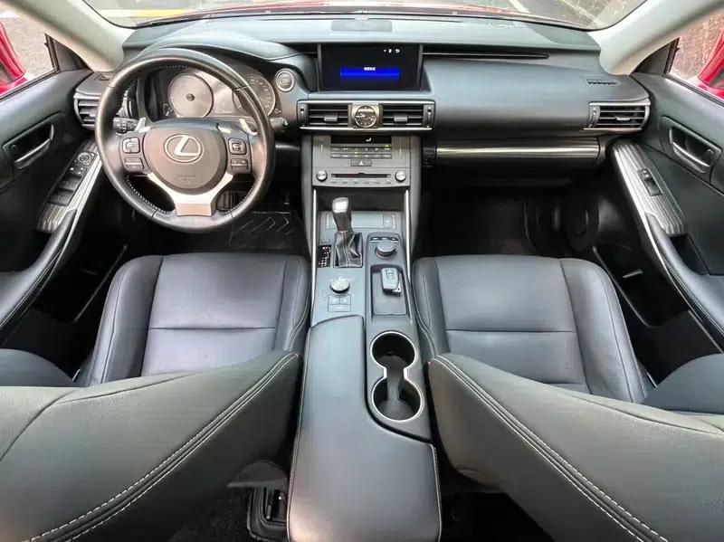 Lexus IS 2017 300 Sport Edition — миниатюра 14