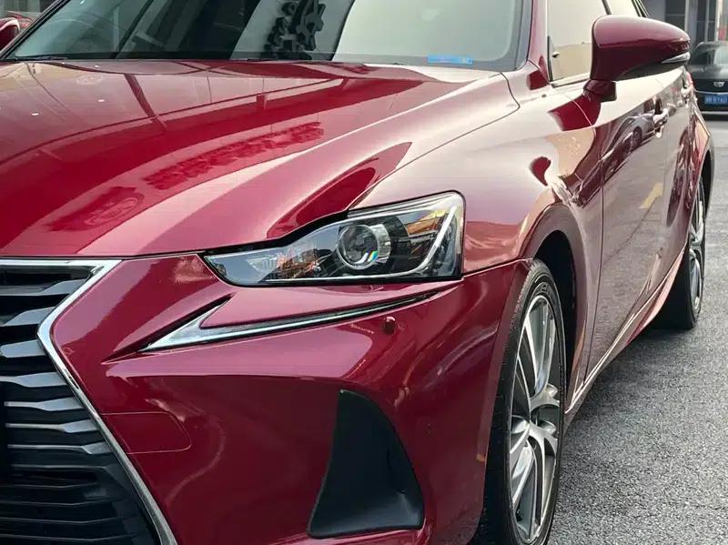 Lexus IS 2017 300 Sport Edition — миниатюра 5