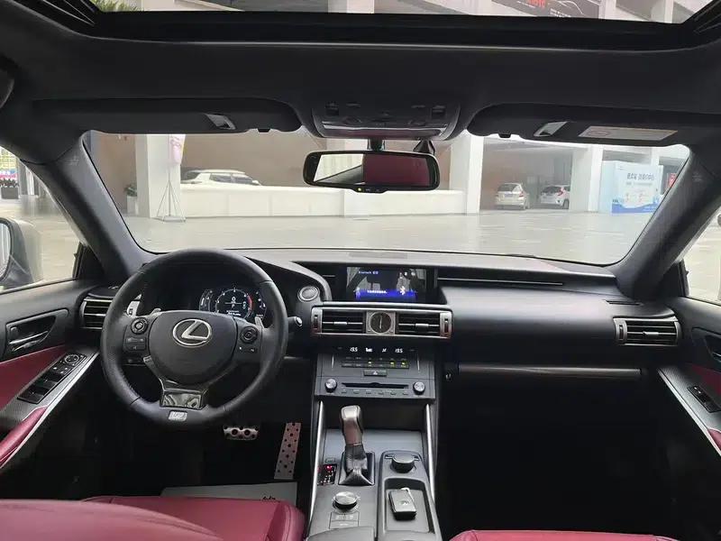 Lexus IS 2015 200t F SPORT — миниатюра 6