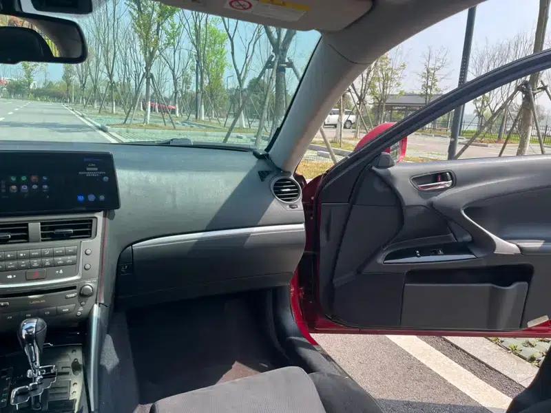 Lexus IS 2011 250 Sport Edition — миниатюра 11