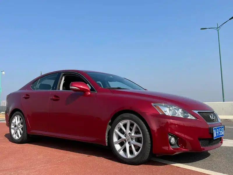 Lexus IS 2011 250 Sport Edition — миниатюра 3