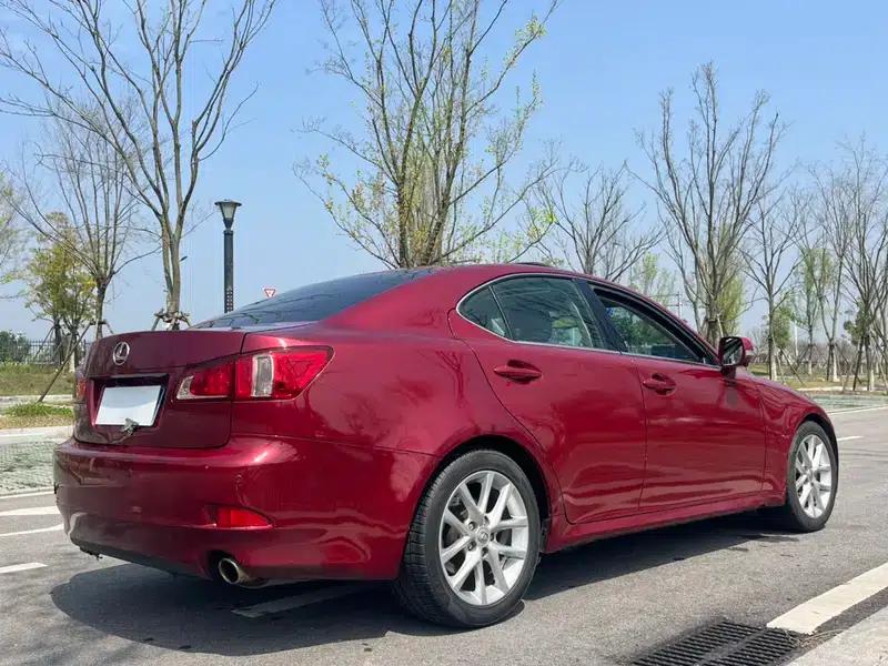 Lexus IS 2011 250 Sport Edition — миниатюра 6