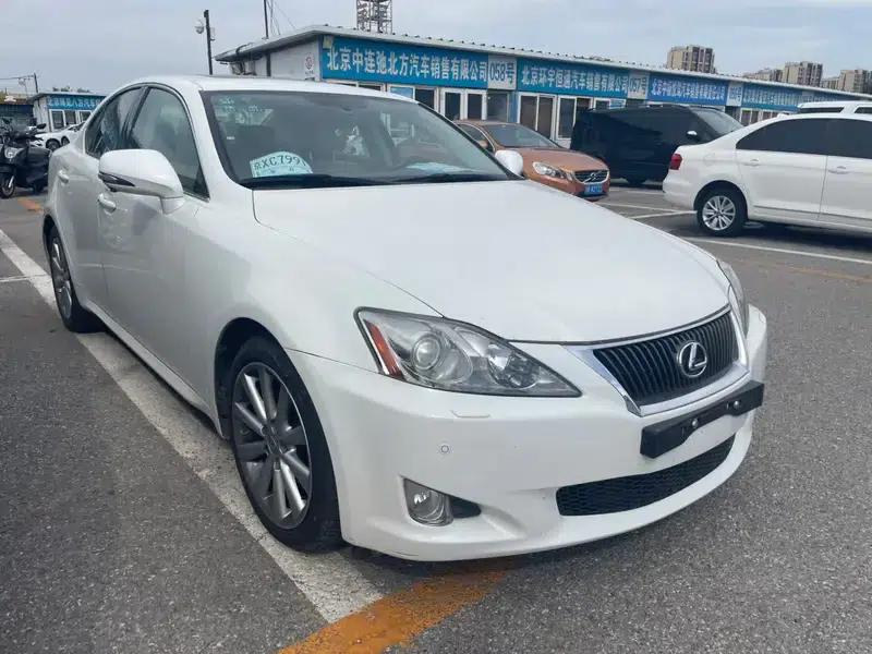 Lexus IS 2009 300 — миниатюра 3