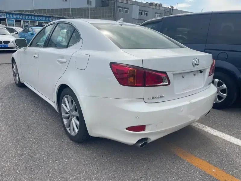 Lexus IS 2009 300 — миниатюра 4