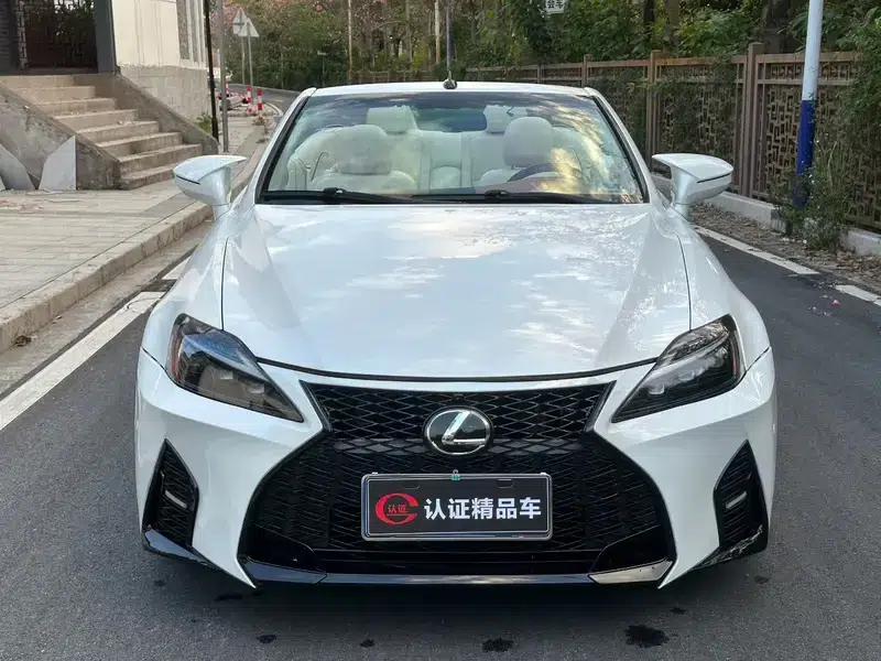 Lexus IS 2009 300C — миниатюра 2