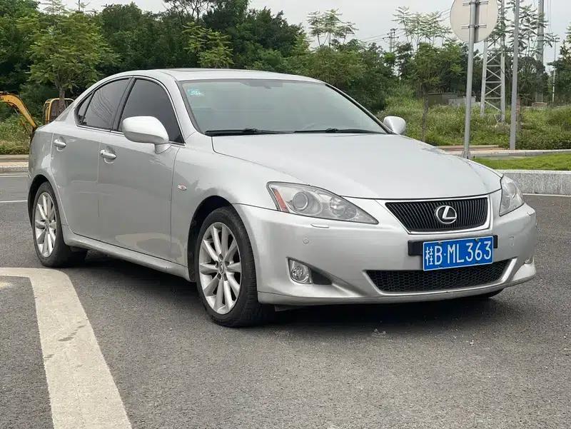 Lexus IS 2006 300 Dynamic Edition — миниатюра 3
