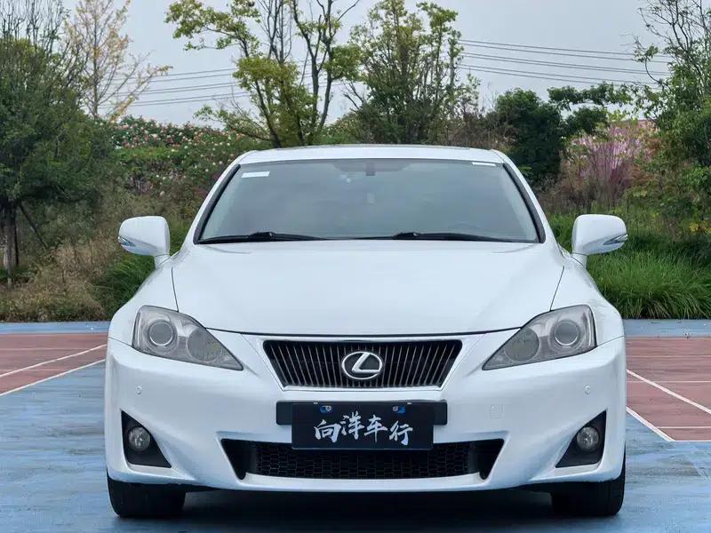 Lexus IS 2011 250 Sport Edition — миниатюра 2