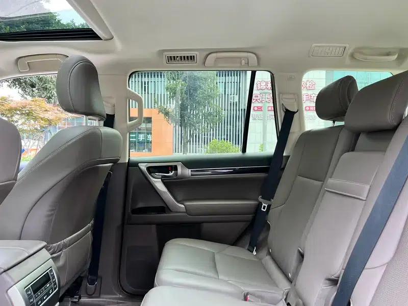2019 Lexus GX 460 (Middle East version) — миниатюра 20