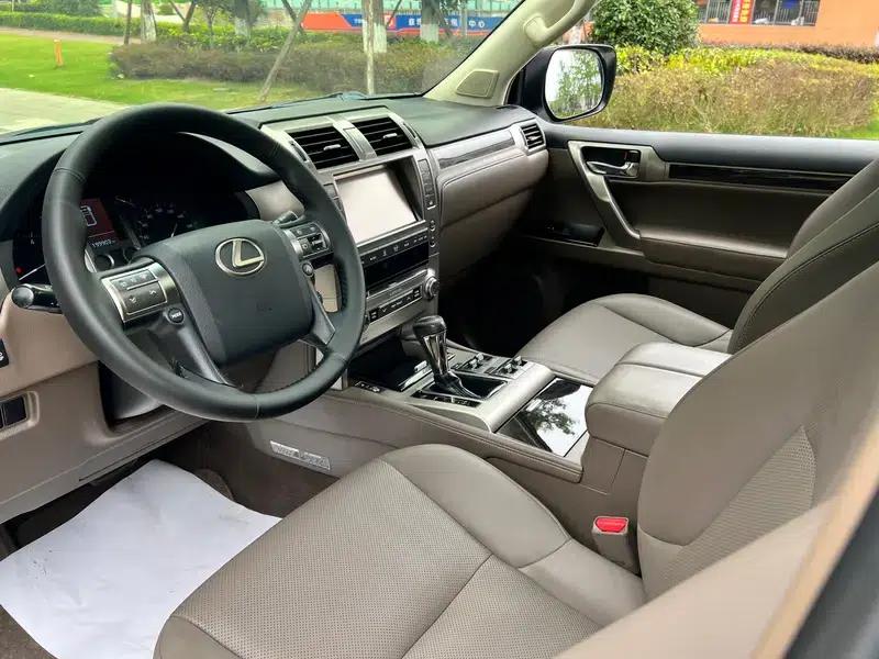 2019 Lexus GX 460 (Middle East version) — миниатюра 21