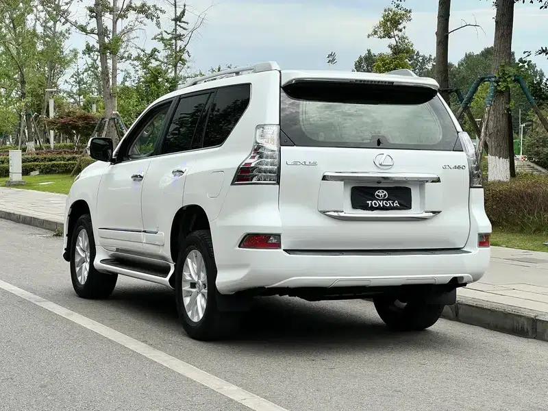 2019 Lexus GX 460 (Middle East version) — миниатюра 4