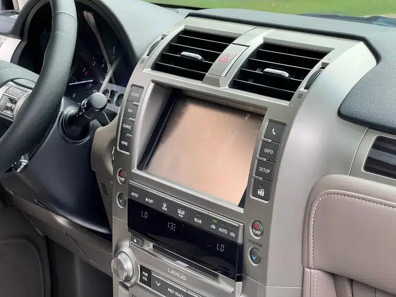 2019 Lexus GX 460 (Middle East version) — миниатюра 8