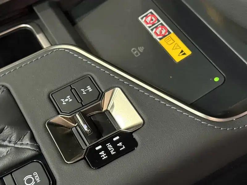 Lexus GX 2024 550h Overtrail Peak Edition — миниатюра 8