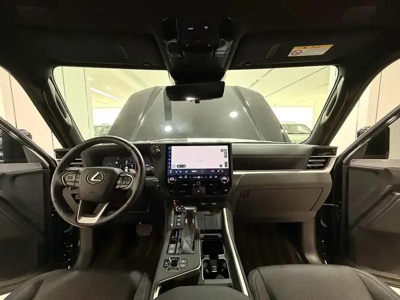 Lexus GX 2024 550h Overtrail Peak Edition — миниатюра 10