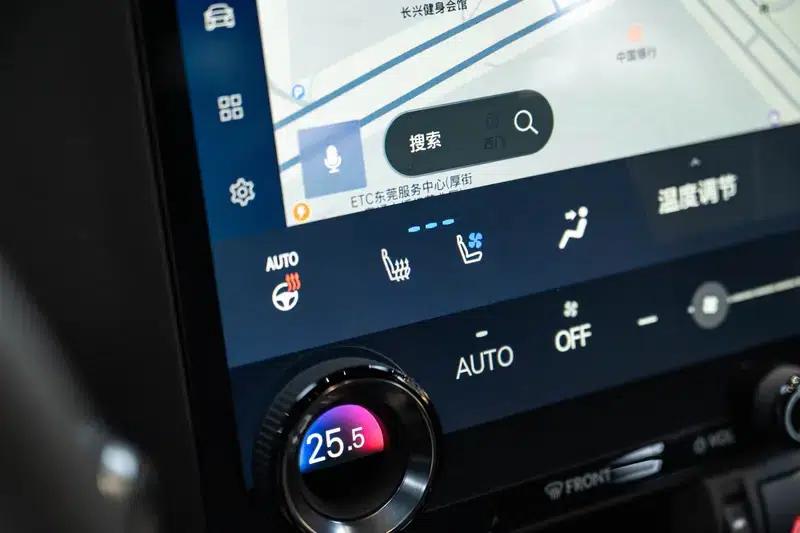 Lexus GX 2024 550h Overtrail Peak Edition — миниатюра 13