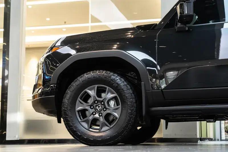 Lexus GX 2024 550h Overtrail Peak Edition — миниатюра 9