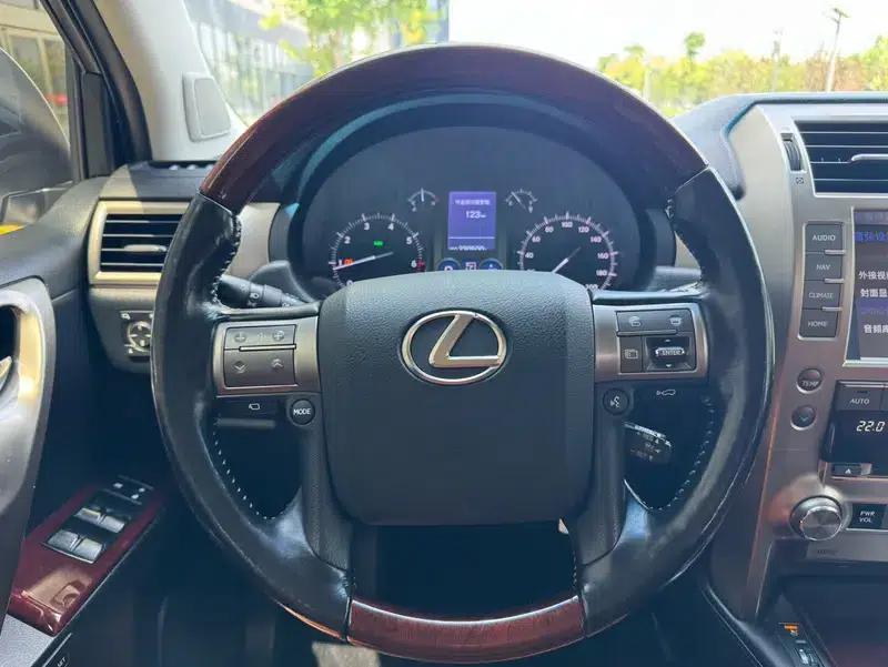 2015 Lexus GX 400 Luxury Edition — миниатюра 24