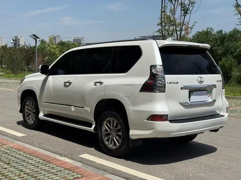 2015 Lexus GX 400 Luxury Edition — миниатюра 5