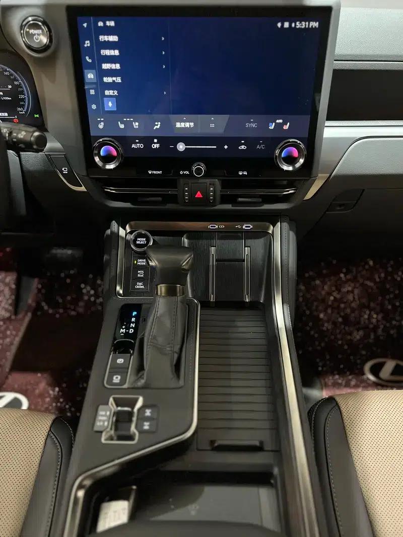 Lexus GX 2024 550h Overtrail Peak Edition — миниатюра 10