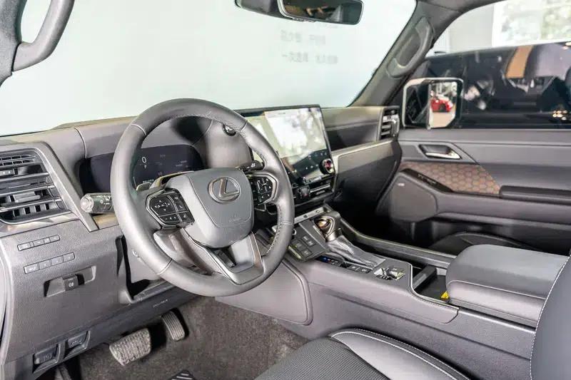 2024 Lexus GX 3.4T Automatic AWD 7-Seater (Parallel Import) — миниатюра 12
