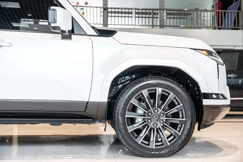 2024 Lexus GX 3.4T Automatic AWD 7-Seater (Parallel Import) — миниатюра 9