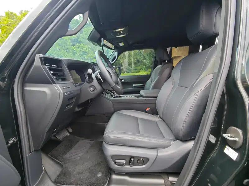 Lexus GX 2024 550h Overtrail Peak Edition — миниатюра 13