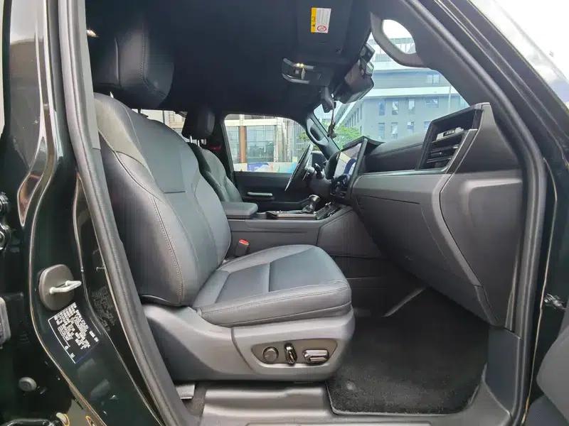 Lexus GX 2024 550h Overtrail Peak Edition — миниатюра 14