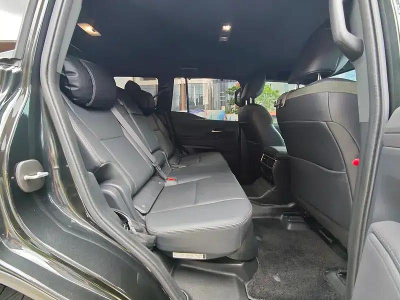 Lexus GX 2024 550h Overtrail Peak Edition — миниатюра 17