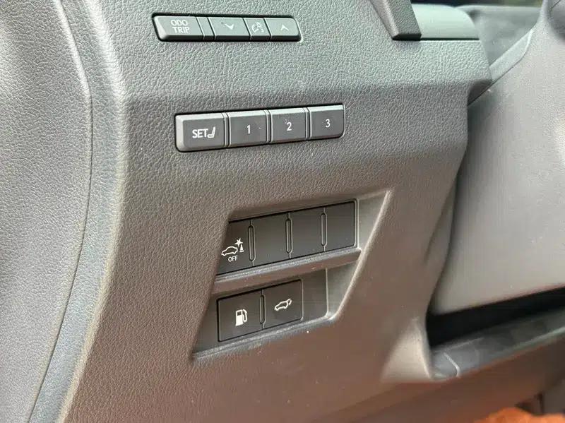 Lexus GX 2024 550h Lingfeng Edition — миниатюра 19