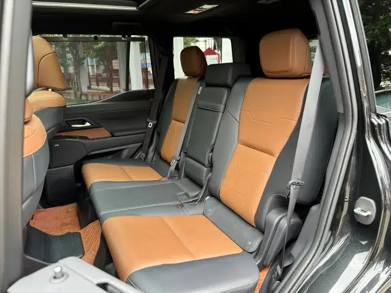 Lexus GX 2024 550h Lingfeng Edition — миниатюра 25