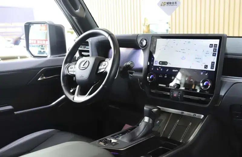 Lexus GX 2024 550h Lingfeng Edition — миниатюра 12