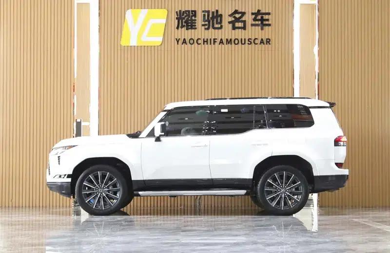 Lexus GX 2024 550h Lingfeng Edition — миниатюра 3
