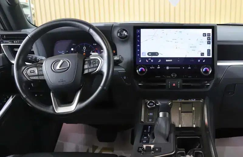 Lexus GX 2024 550h Lingfeng Edition — миниатюра 10