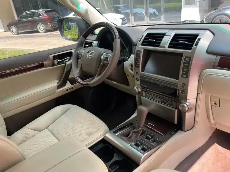 Lexus GX 2010 model 460 — миниатюра 17