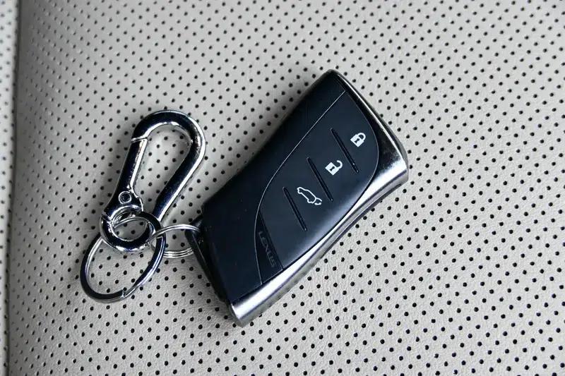 Lexus GX 2024 550h Overtrail Peak Edition — миниатюра 11