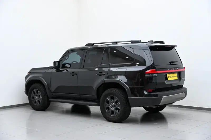 Lexus GX 2024 550h Overtrail Peak Edition — миниатюра 5