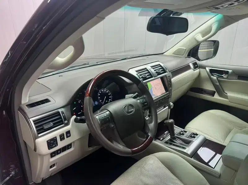 2010 Lexus GX 4.6L Automatic — миниатюра 9