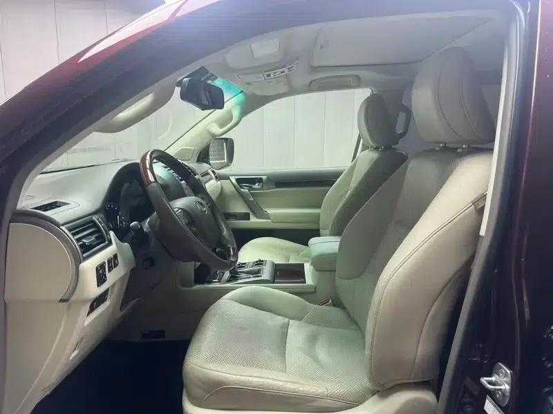 2010 Lexus GX 4.6L Automatic — миниатюра 10