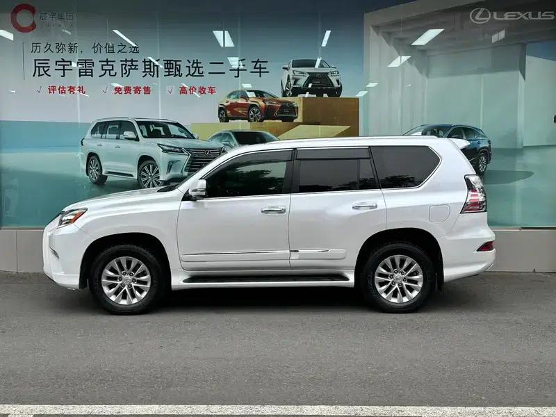 2015 Lexus GX 400 Luxury Edition — миниатюра 3