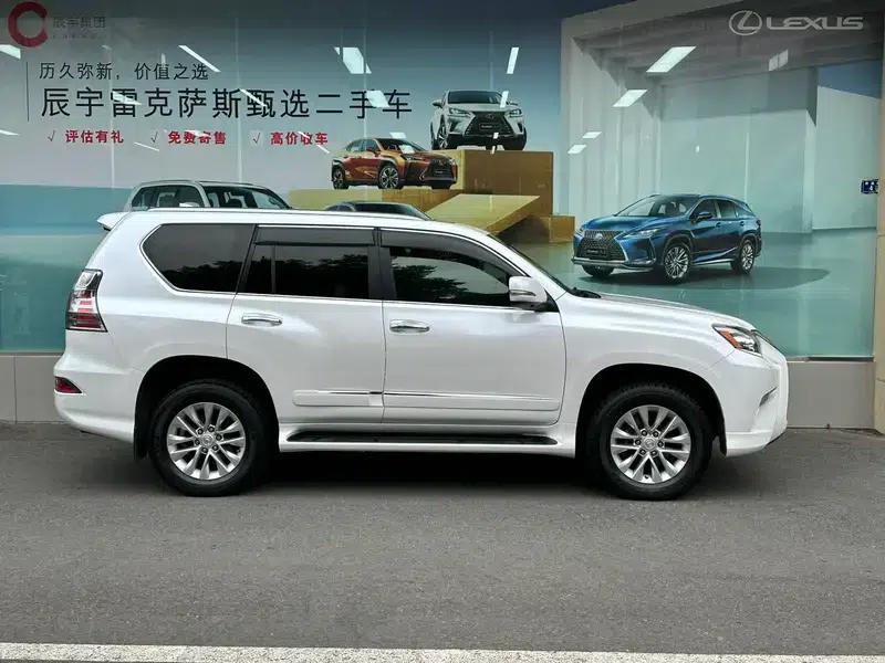 2015 Lexus GX 400 Luxury Edition — миниатюра 5