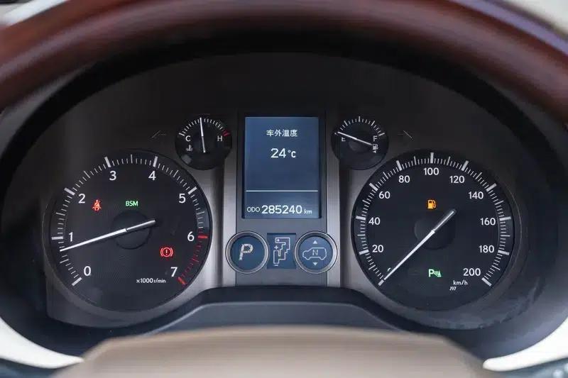 Lexus GX 2014 400 Premium Edition — миниатюра 12
