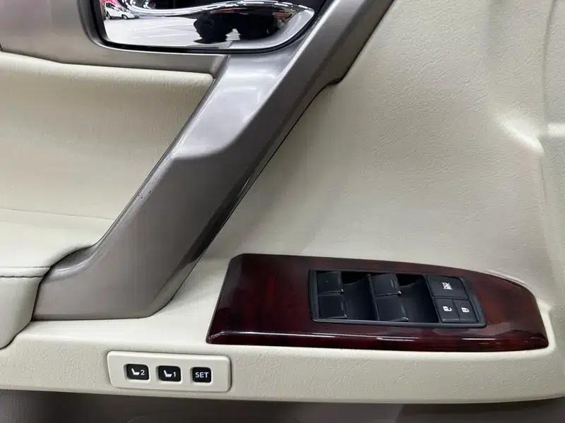 Lexus GX 2010 model 460 — миниатюра 17