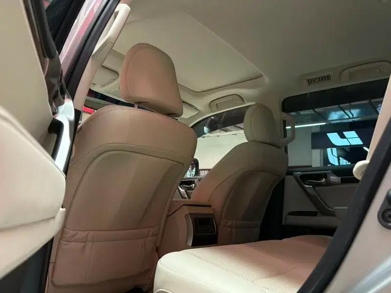 2019 Lexus GX 460 (Middle East version) — миниатюра 13