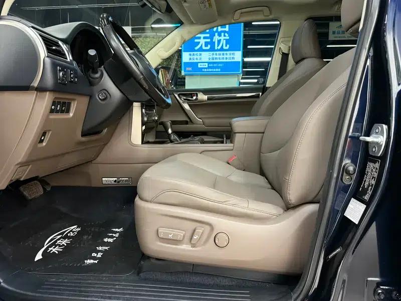 2019 Lexus GX 460 (Middle East version) — миниатюра 14