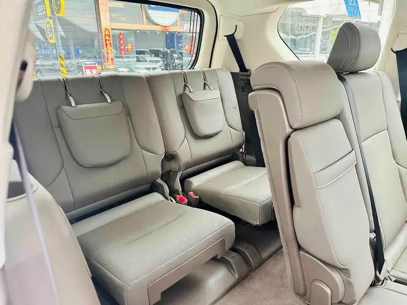 2019 Lexus GX 460 (Middle East version) — миниатюра 14