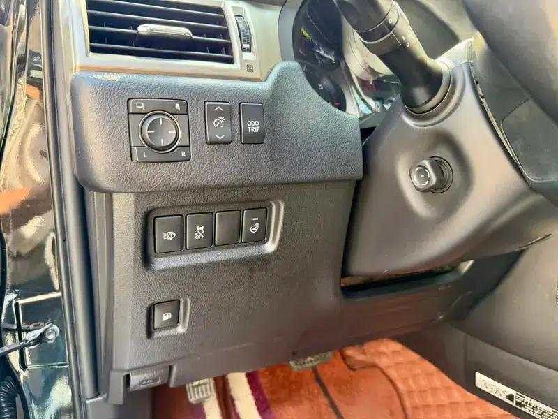 2019 Lexus GX 460 (Middle East version) — миниатюра 21
