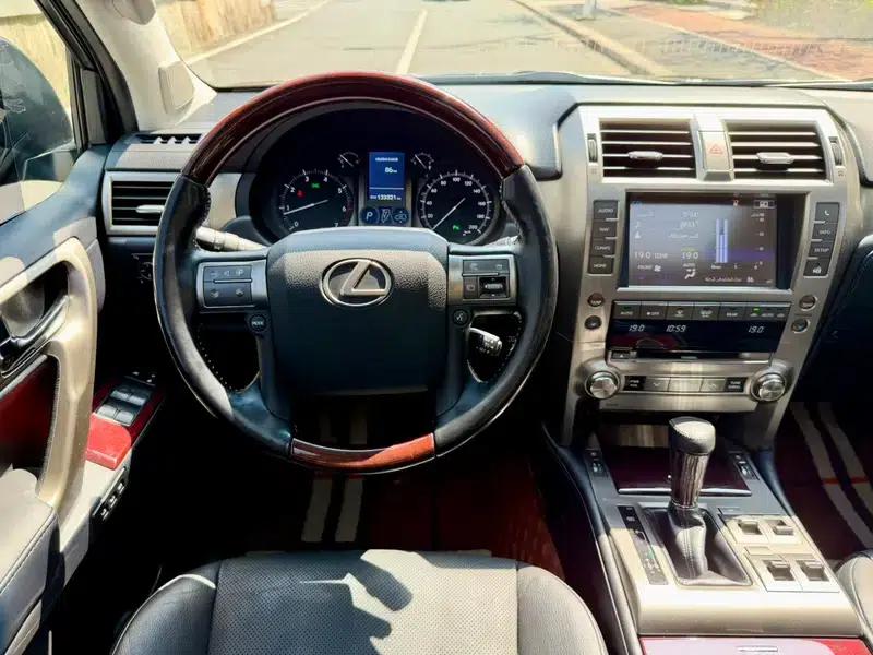 2019 Lexus GX 460 (Middle East version) — миниатюра 22