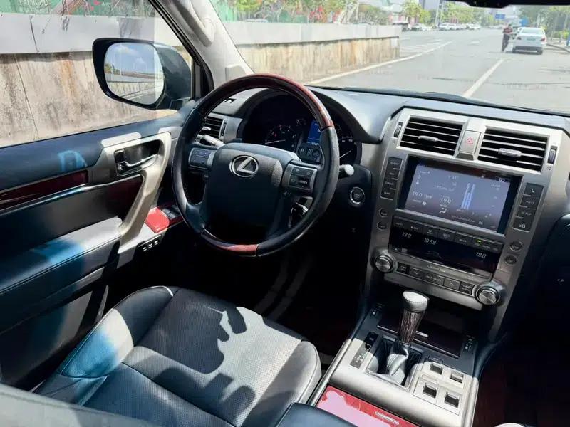 2019 Lexus GX 460 (Middle East version) — миниатюра 24