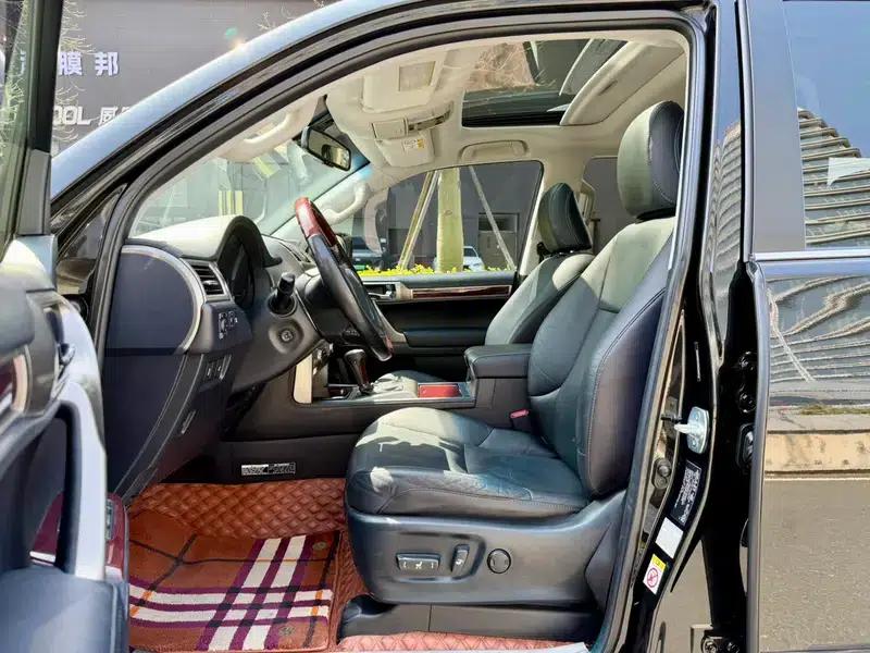 2019 Lexus GX 460 (Middle East version) — миниатюра 25